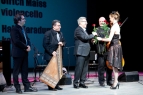 Zülfü Livaneli v doprovodu Ulricha Maisse, Henninga Schmiedta a Halila Karadumana © Petr Machan, PWF 2011 Zülfü Livaneli v doprovodu Ulricha Maisse, Henninga Schmiedta a Halila Karadumana © Petr Machan, PWF 2011