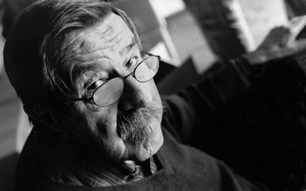Spisovatel Günter Grass získal Nobelovu cenu za literaturu v roce 1999.