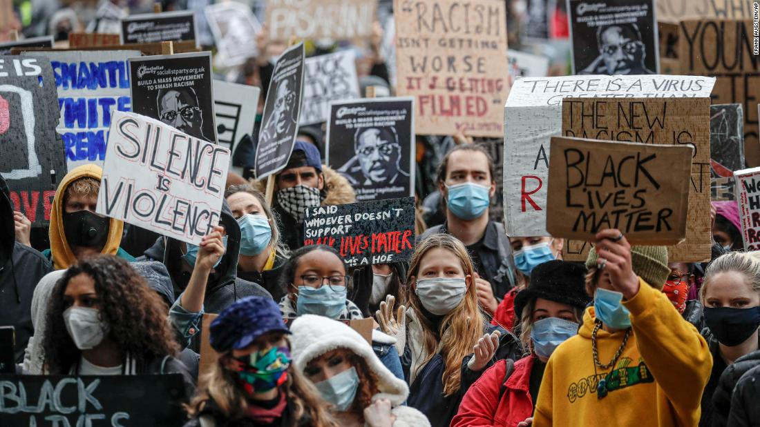 London Black Lives Matter protest. Převzato z portálu Jannah news